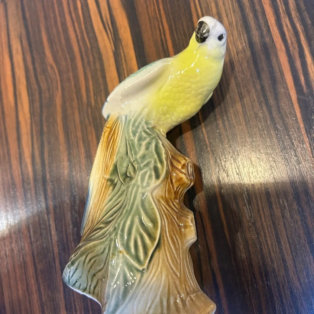 Colorful Parrot Parakeet 🦜Ceramic Figurine 6.5” - Picture 10 of 11